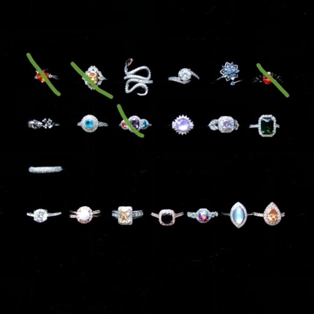 $7 Fashion Jewelry Rings (Size varies)